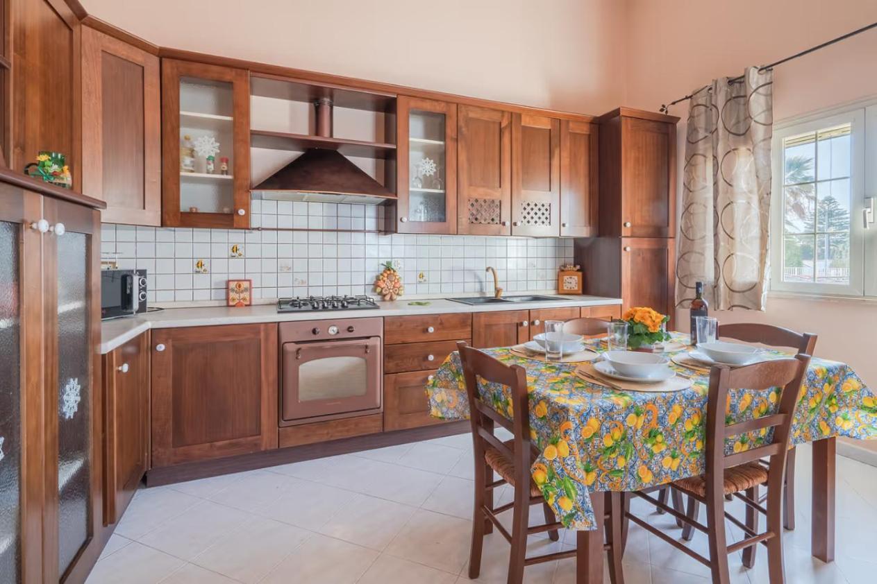 Villa Fratelli Arenella  Buitenkant foto